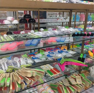 義烏2元店貨源 探秘一元二元家居小商品批發市場